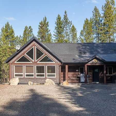 Wolf Den Villa Valemount Exteriör bild