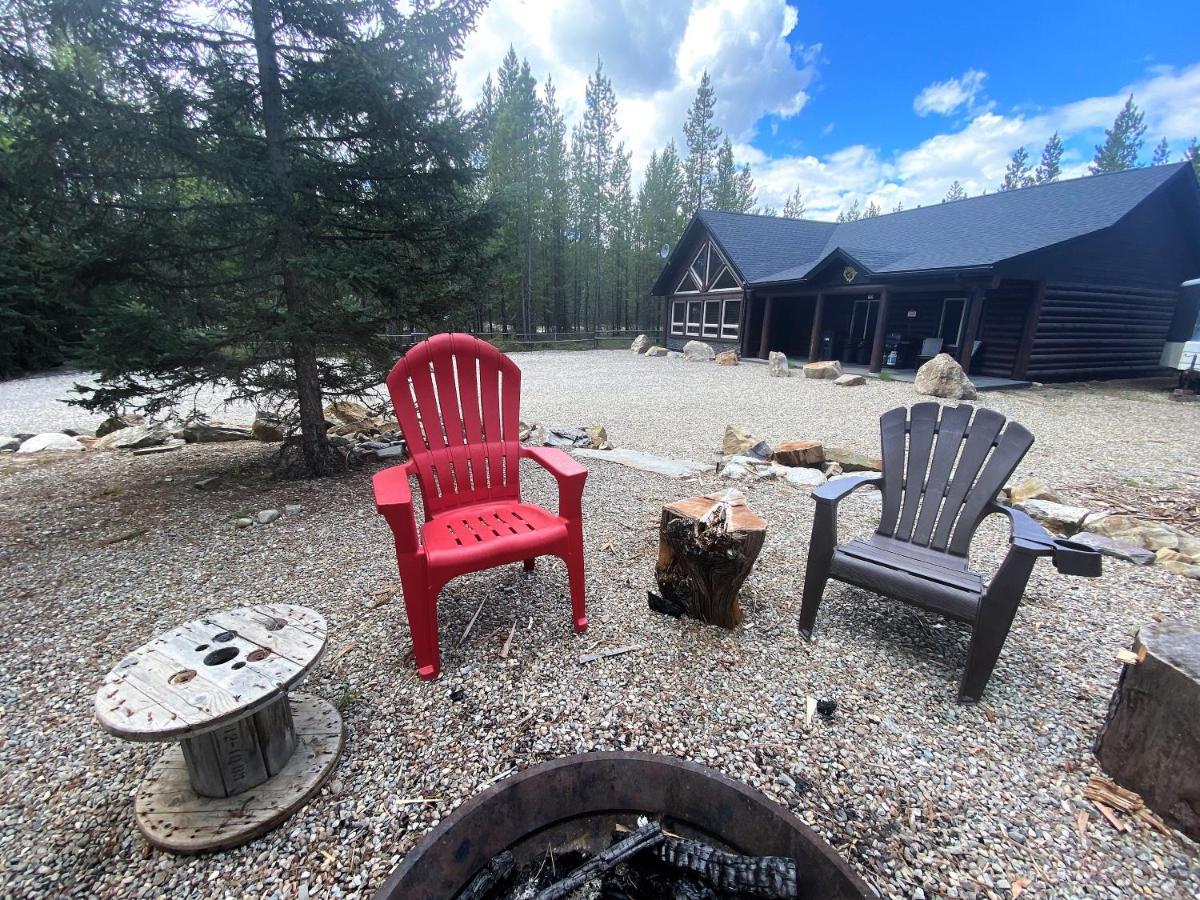 Wolf Den Villa Valemount Exteriör bild